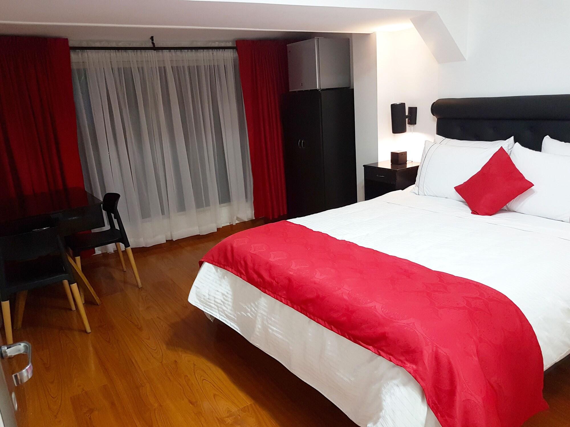 מדיין Hotel Veler Restaurante מראה חיצוני תמונה