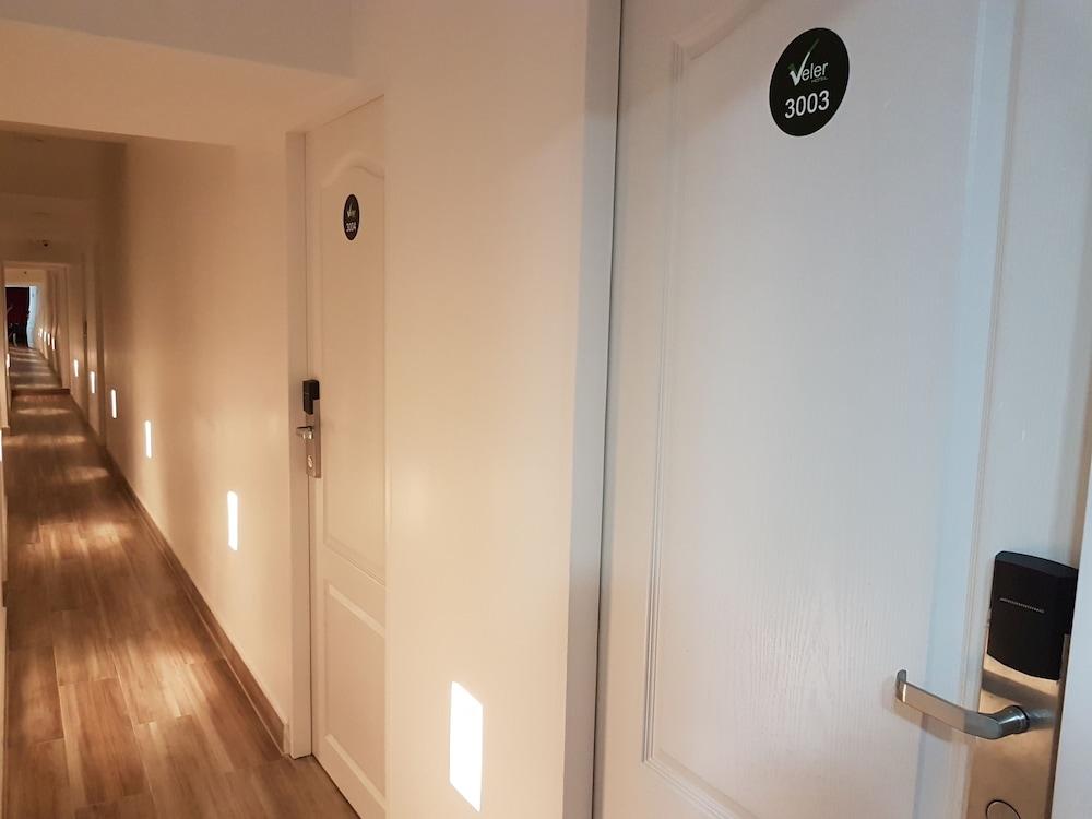 מדיין Hotel Veler Restaurante מראה חיצוני תמונה