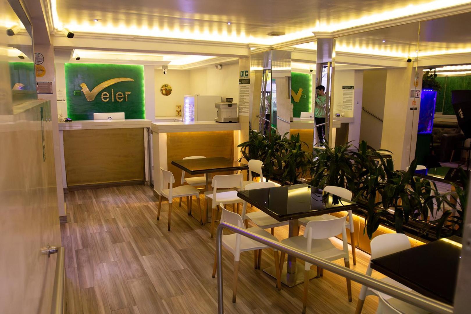 מדיין Hotel Veler Restaurante מראה חיצוני תמונה