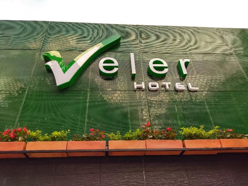 מדיין Hotel Veler Restaurante מראה חיצוני תמונה